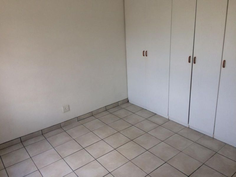 Townhouse For Sale in Erand Gardens - Photo 5