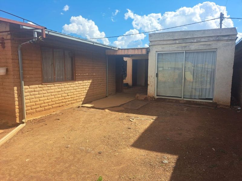 House For Sale in Mamelodi East - Photo 5