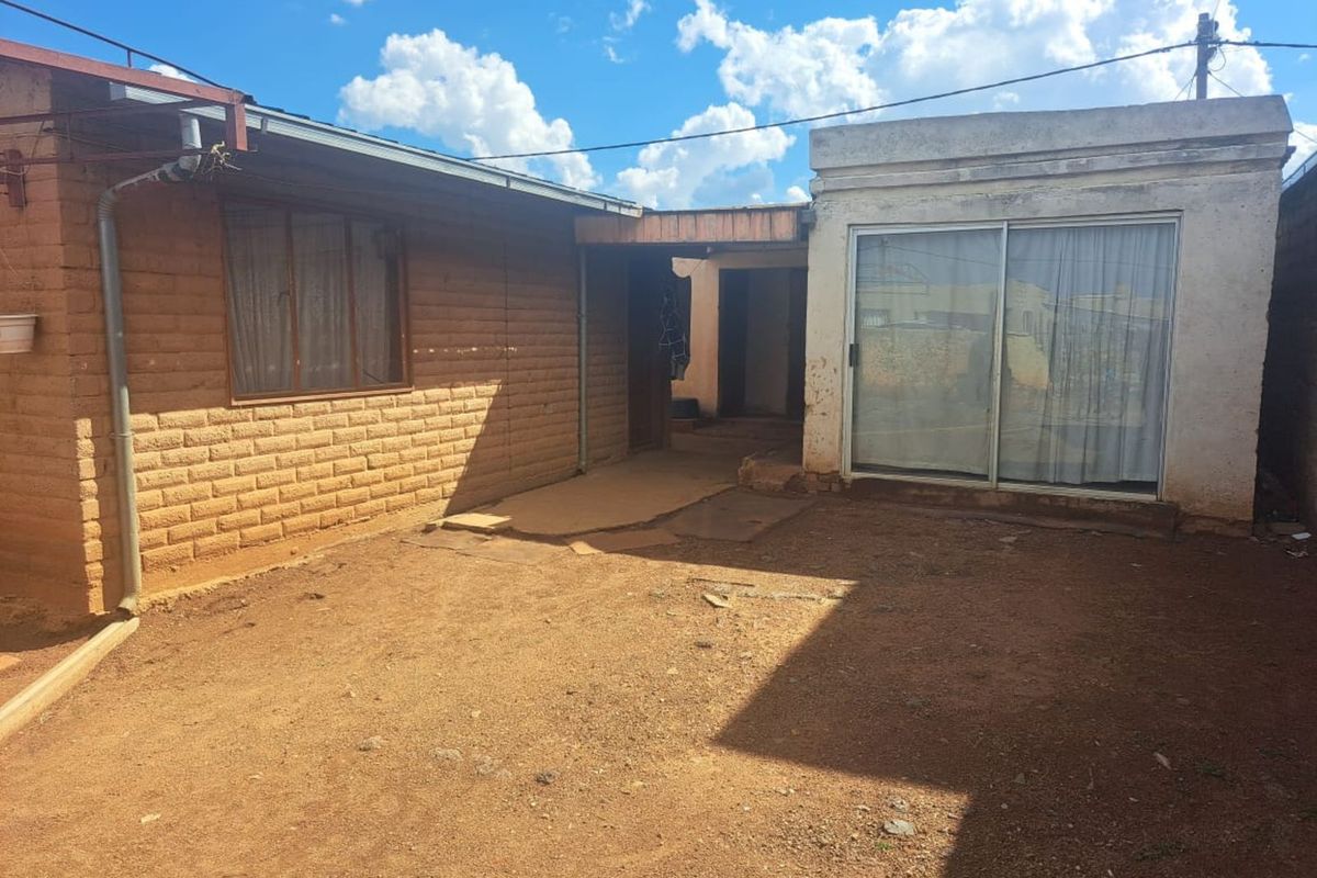 House For Sale in Mamelodi East - Photo 5