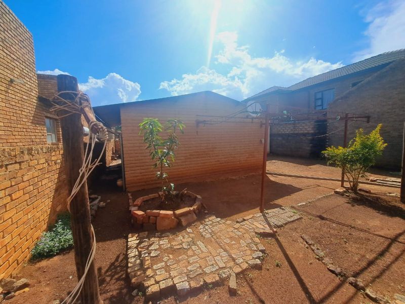 House For Sale in Mamelodi East - Photo 6