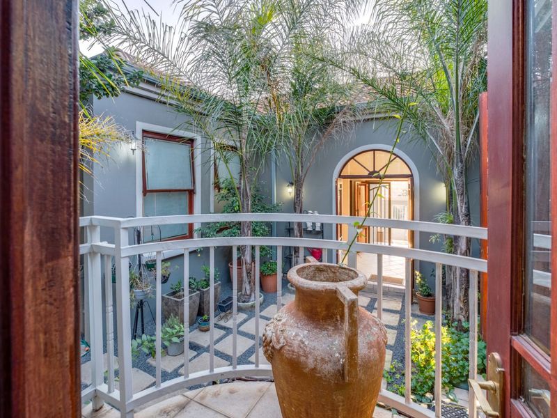 House For Sale in Noordheuwel - Photo 2