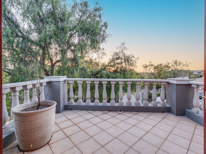 House For Sale in Noordheuwel - Photo 3