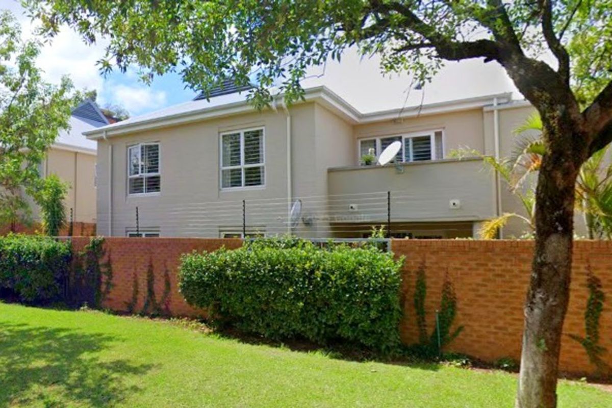 Townhouse For Sale in Nieuw Muckleneuk - Photo 2