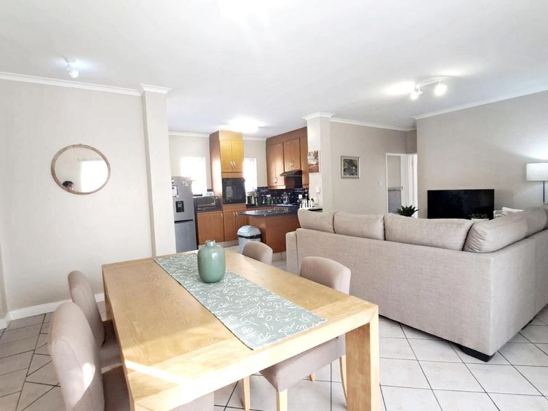 Townhouse For Sale in Nieuw Muckleneuk - Photo 5