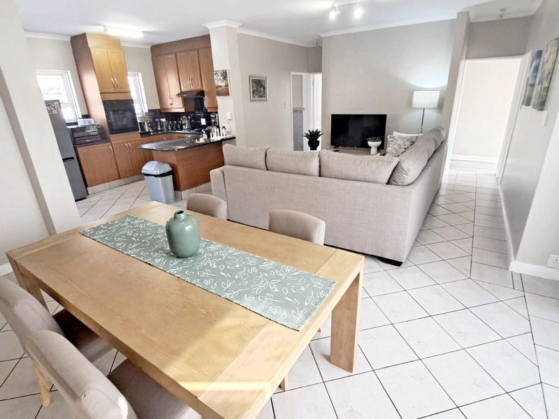 Townhouse For Sale in Nieuw Muckleneuk - Photo 6