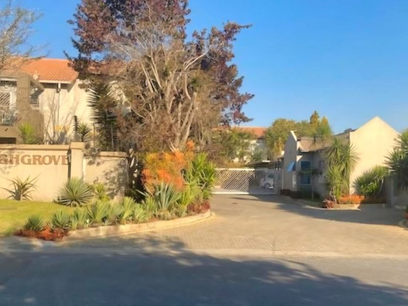 Apartment For Sale in Magaliessig - Photo 9