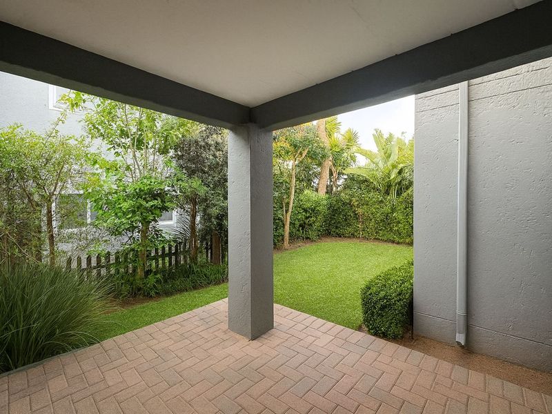 Apartment For Sale in Magaliessig - Photo 2