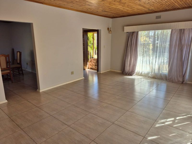 House For Sale in Kuruman Central - Photo 5