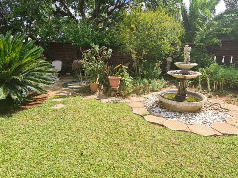 House For Sale in Kuruman Central - Photo 3