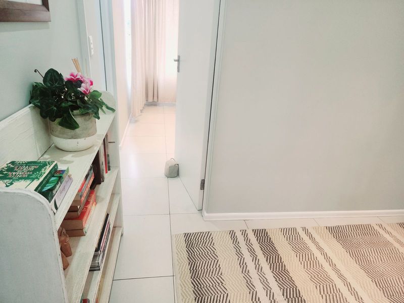 Apartment For Sale in Sheffield Beach - Photo 7