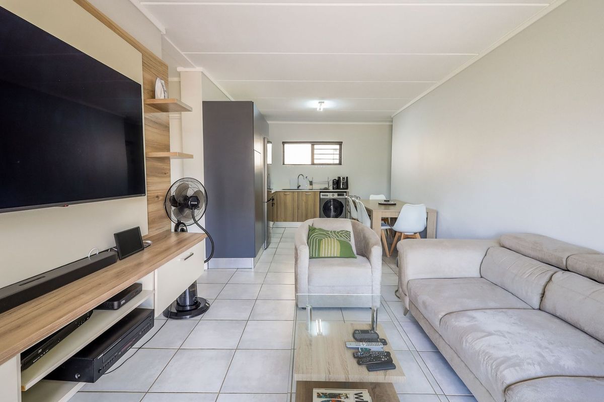 Apartment For Sale in Greencreek Lifestlye Estate - Photo 3