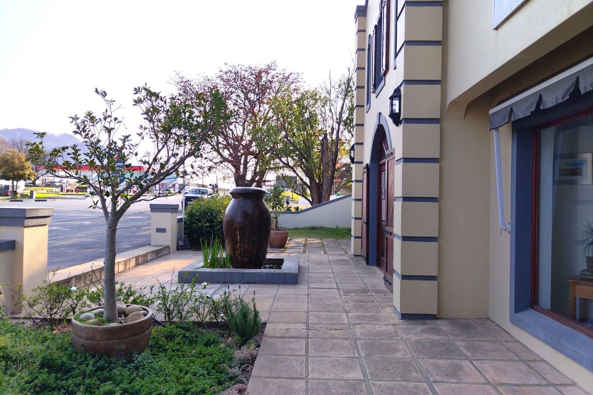 Office For Sale in Villiersdorp Central - Photo 3