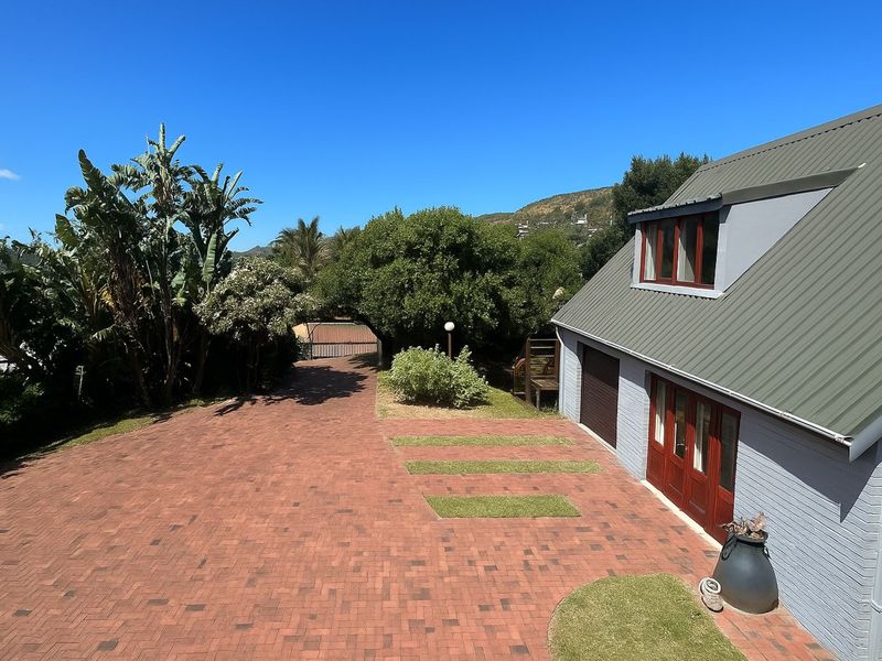 House For Sale in The Village - Photo 9