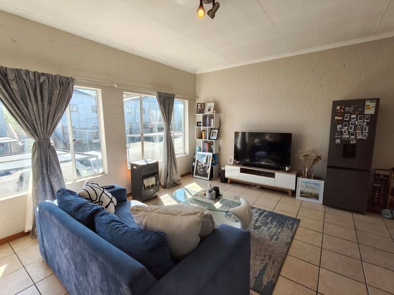 Apartment For Sale in Ferndale - Photo 3