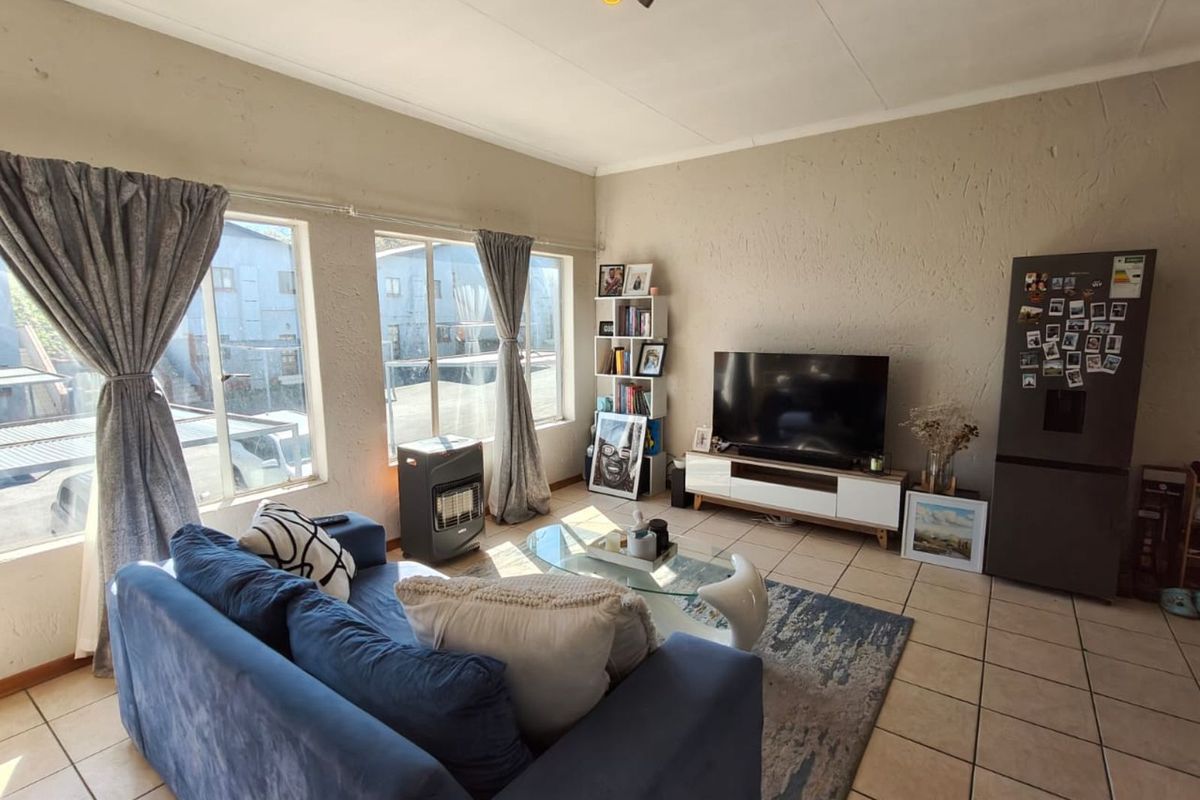 Apartment For Sale in Ferndale - Photo 3