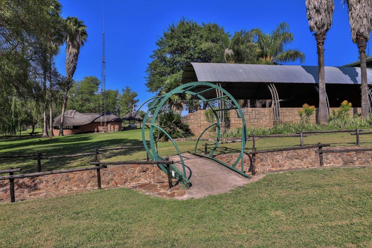 Farm For Sale in Wonderboom AH - Photo 5