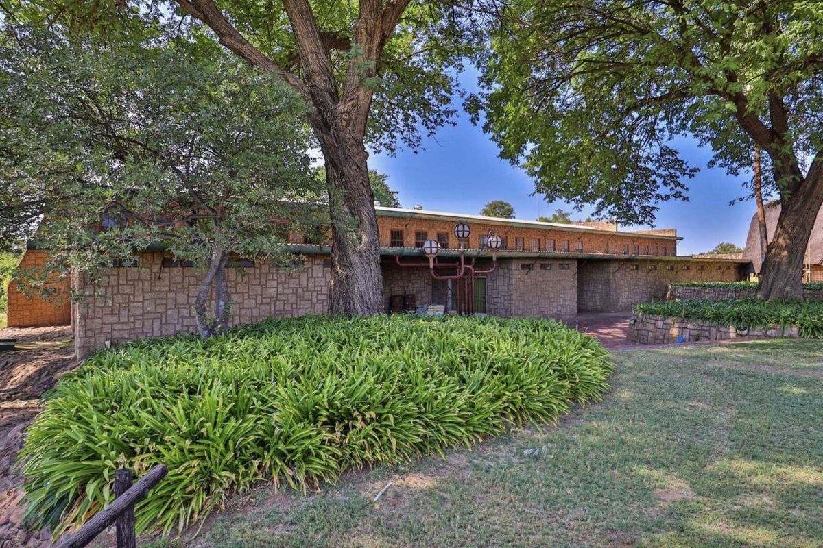 Farm For Sale in Wonderboom AH - Photo 3