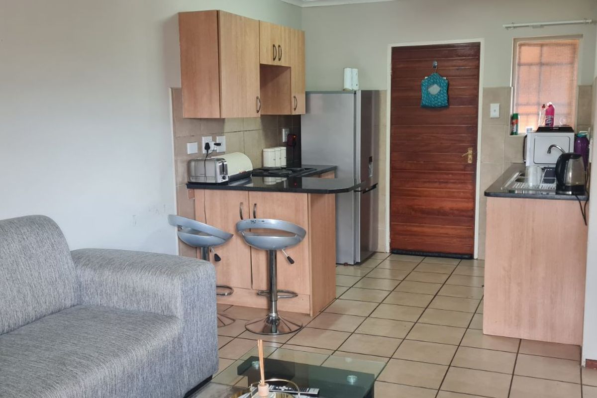 Apartment For Sale in Onverwacht - Photo 3