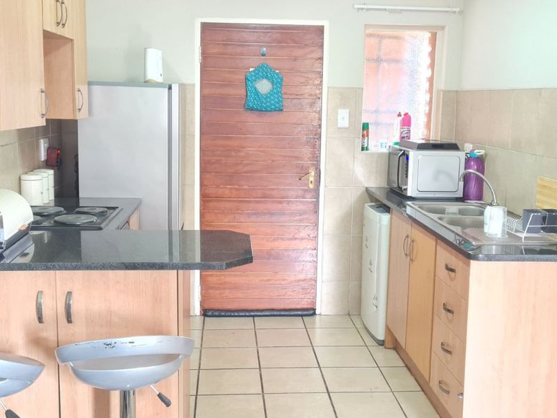 Apartment For Sale in Onverwacht - Photo 4