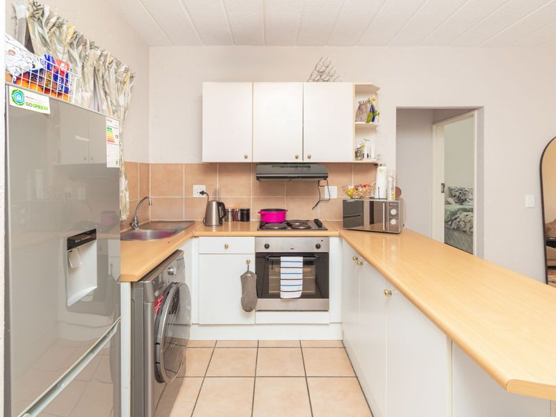 Apartment For Sale in Magaliessig - Photo 4