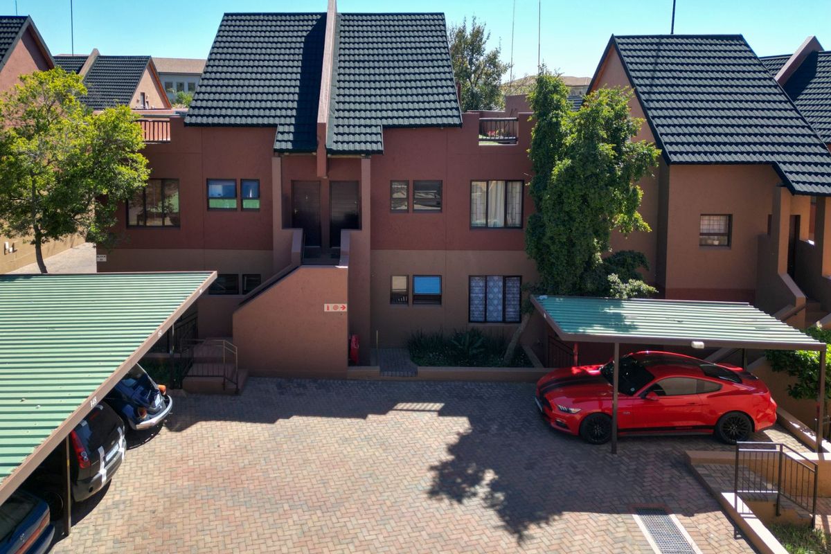 Apartment For Sale in Magaliessig - Photo 2