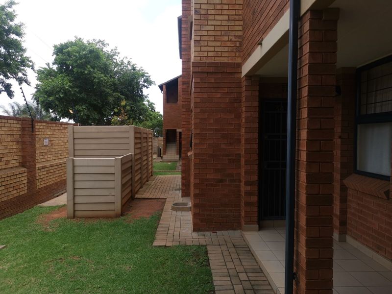 Apartment For Sale in Boardwalk - Photo 3