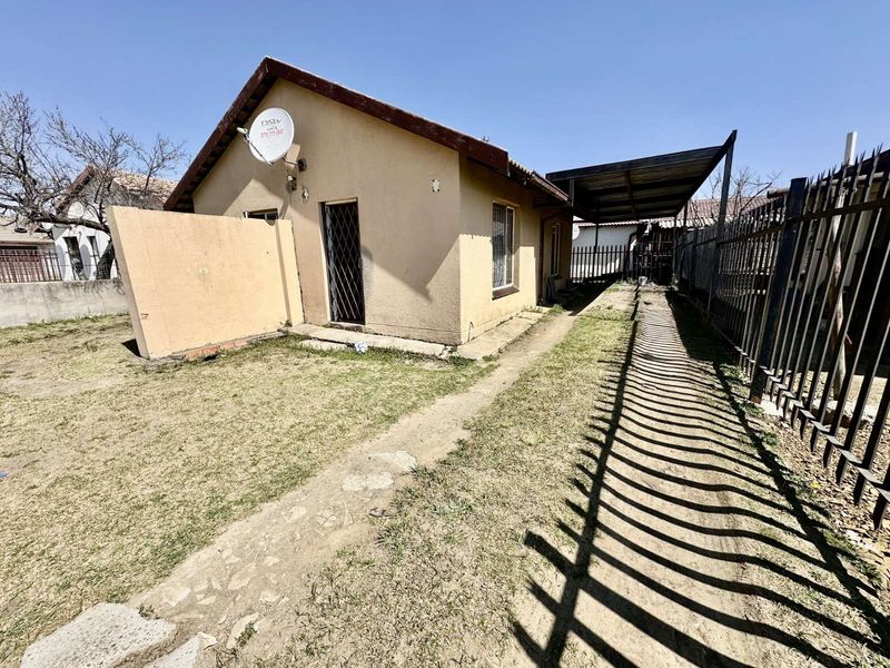 House For Sale in Embalenhle - Photo 2