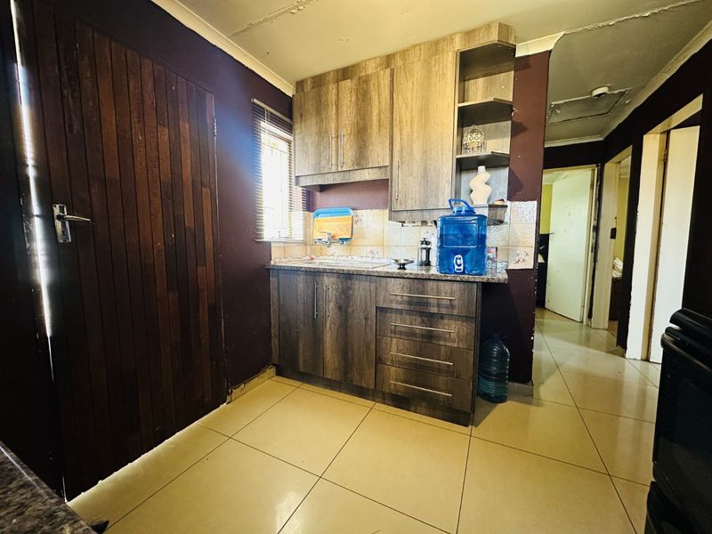 House For Sale in Embalenhle - Photo 3