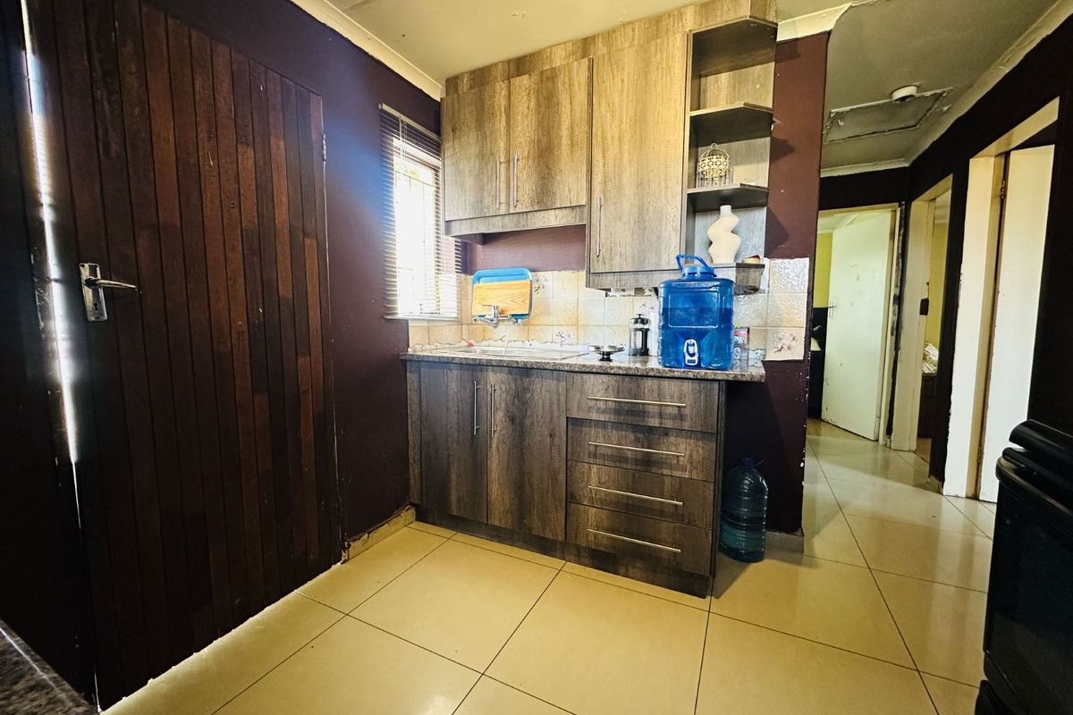 House For Sale in Embalenhle - Photo 3