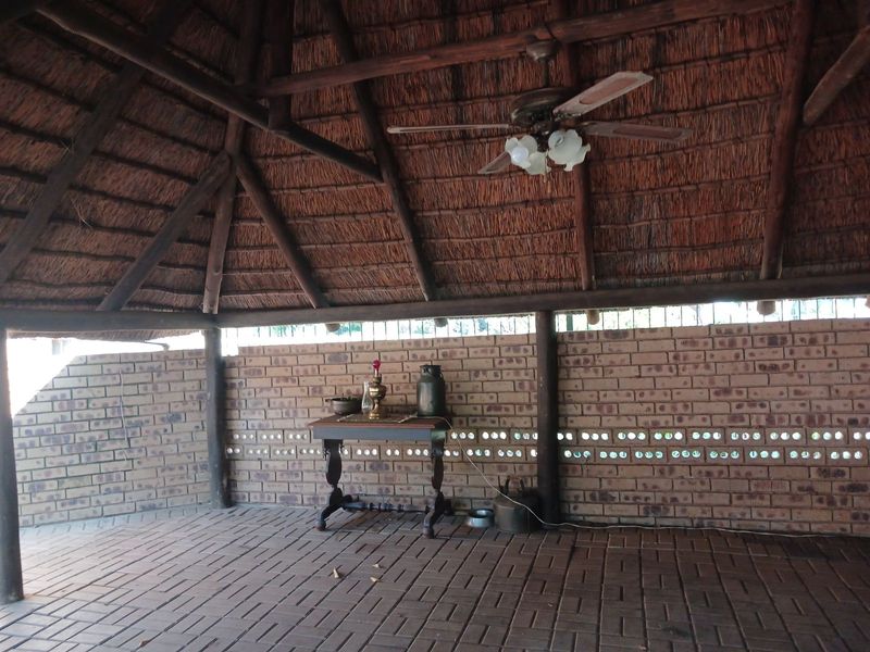 Townhouse For Sale in Bela Bela Central - Photo 6