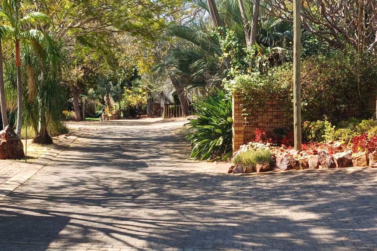 Townhouse For Sale in Bela Bela Central - Photo 2