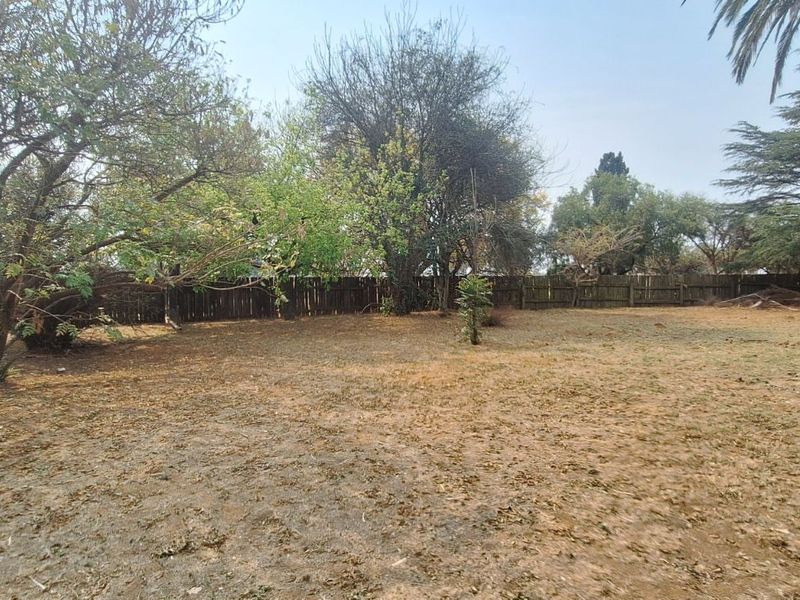 Farm For Sale in Wheatlands AH - Photo 3