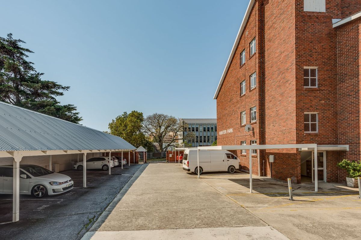 Apartment For Sale in St Georges Park - Photo 3