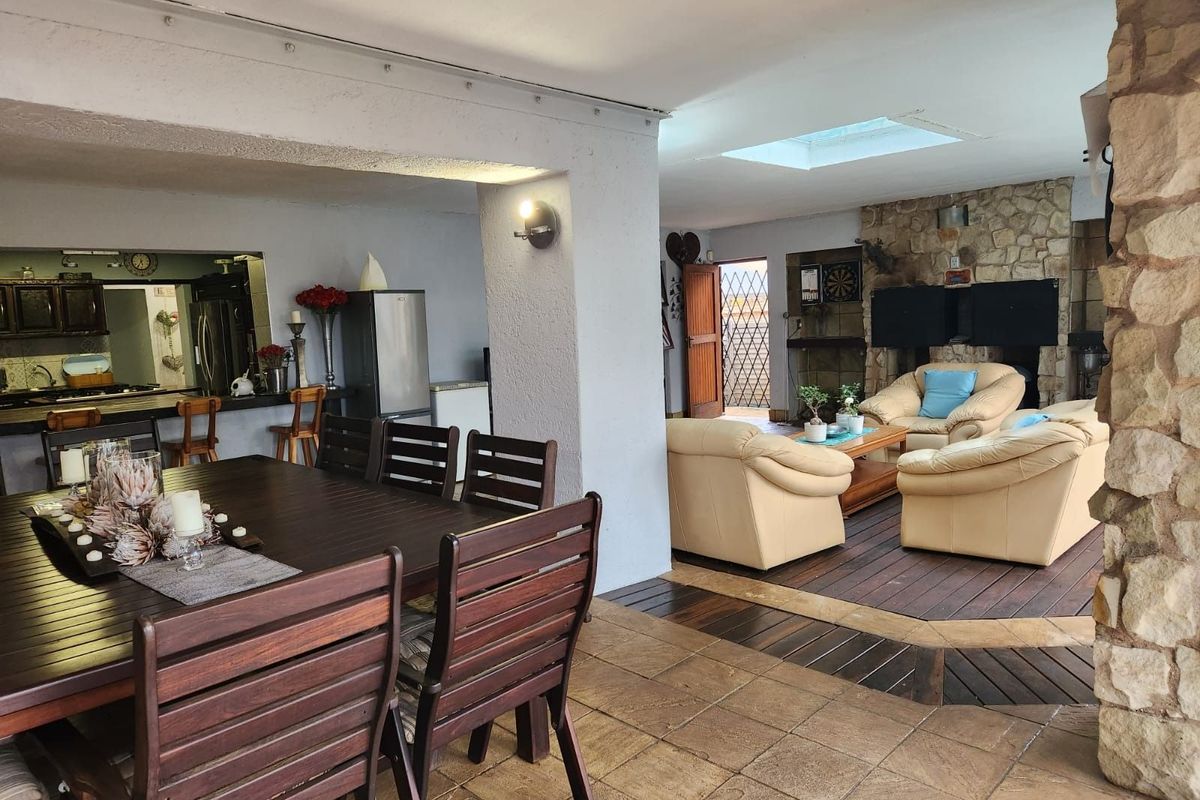 House For Sale in Sterpark - Photo 4