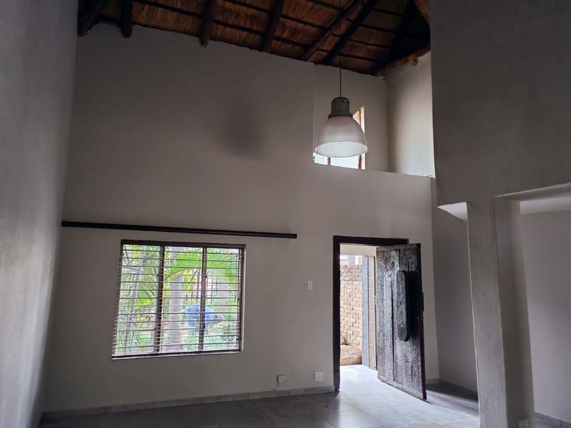 House For Sale in Sterpark - Photo 9