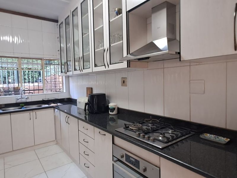 House For Sale in Villieria - Photo 5