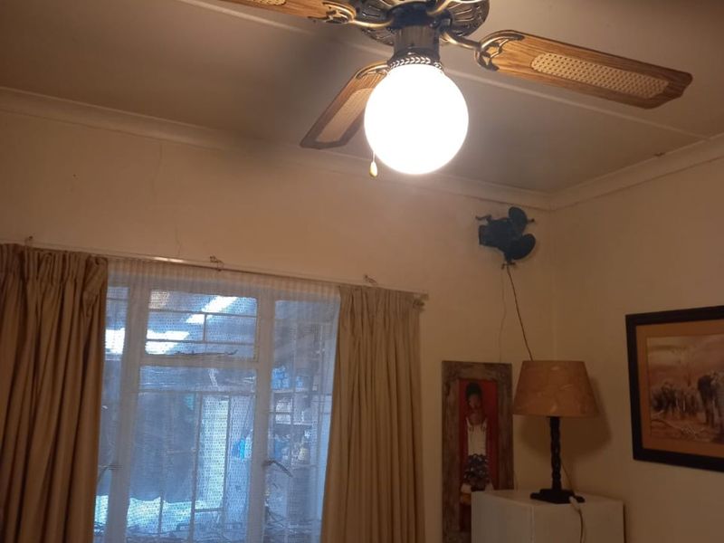 House For Sale in Bloemhof Central - Photo 3