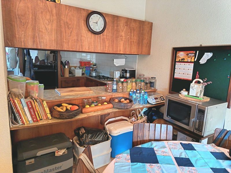 House For Sale in Nederlandpark - Photo 6