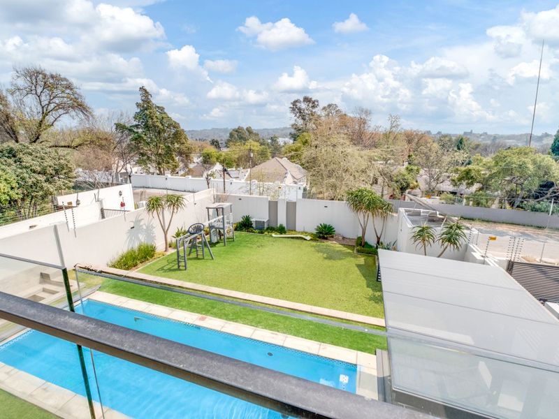 House For Sale in Bryanston - Photo 5