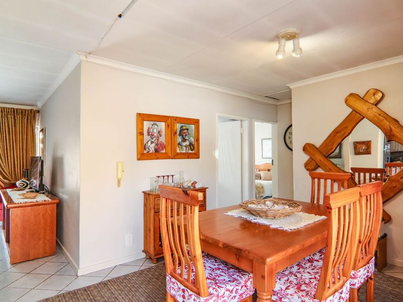 Townhouse For Sale in Amberfield - Photo 5