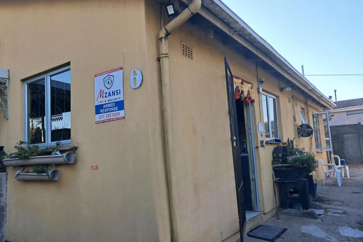 House For Sale in Savannah Park - Photo 4