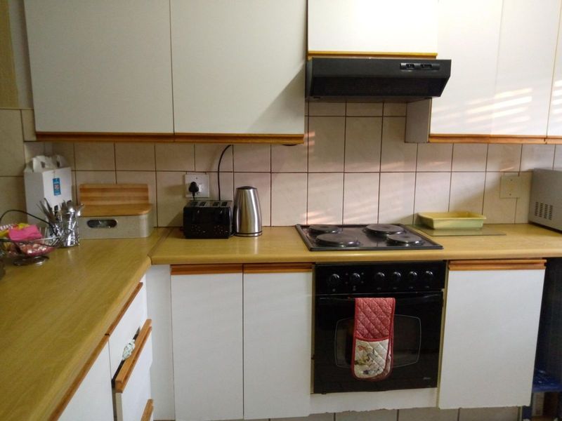 Apartment For Sale in Noordwyk - Photo 3
