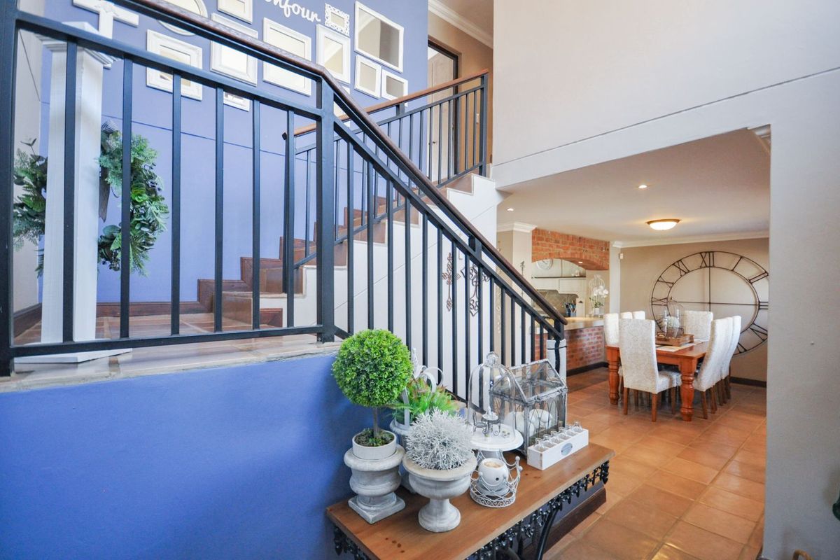 House For Sale in Bronberg - Photo 4