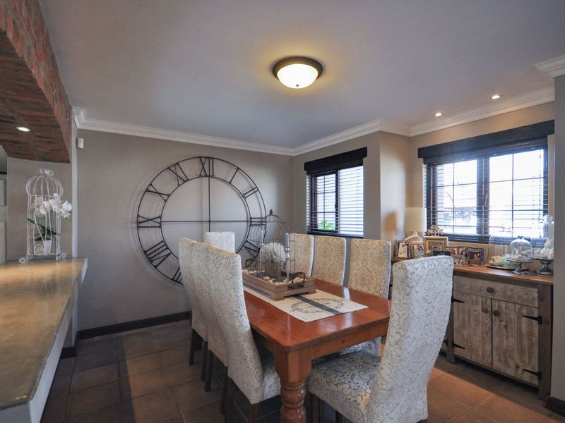 House For Sale in Bronberg - Photo 7