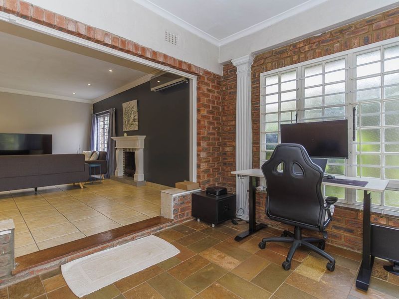 Townhouse For Sale in Hillcrest Park - Photo 10