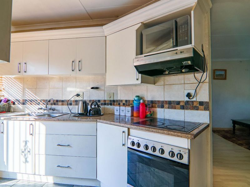 House For Sale in The Reeds - Photo 8