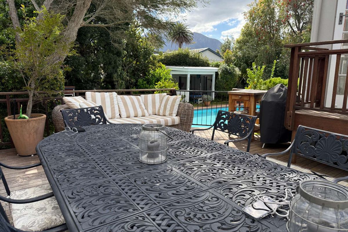 House For Sale in Kenilworth Upper - Photo 2