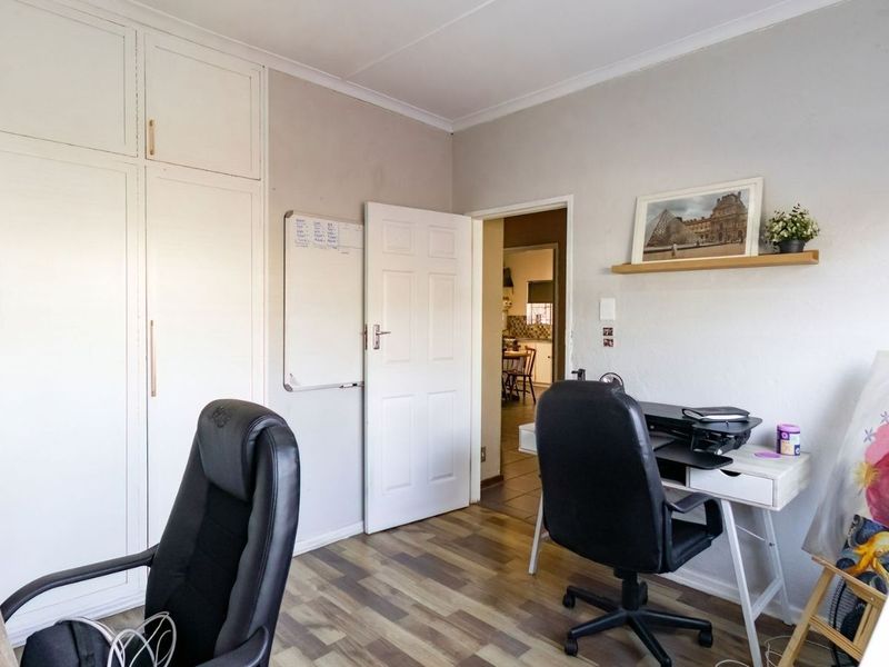 House For Sale in Van Der Stel - Photo 8