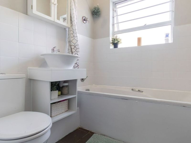 House For Sale in Van Der Stel - Photo 7