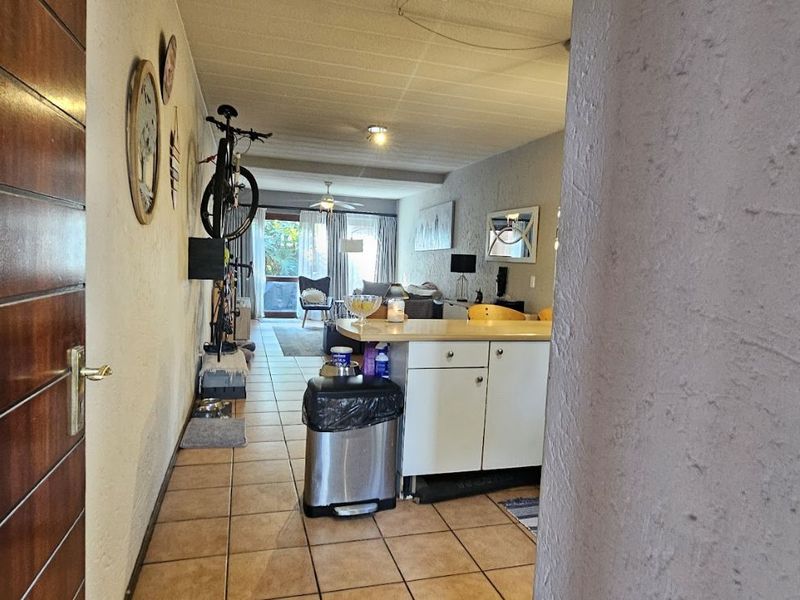 Apartment For Sale in Magaliessig - Photo 5